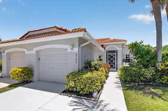 Building Photo - 8108 Summer Shores Dr