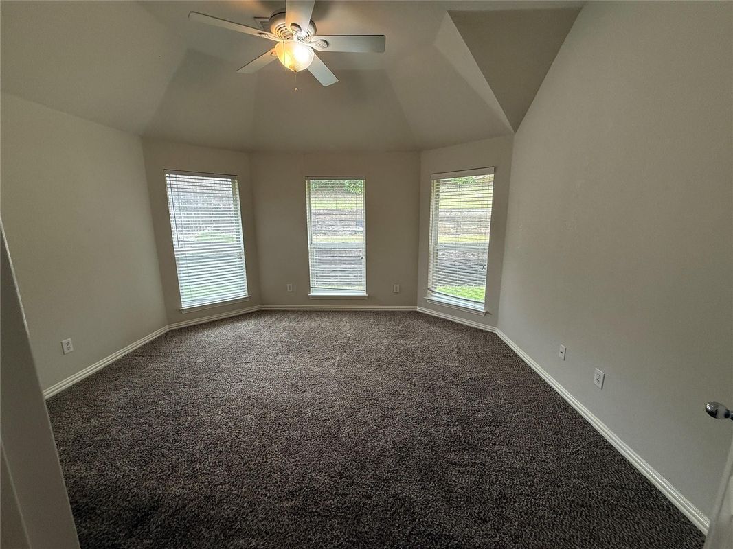 Building Photo - 7341 Chambers Ln
