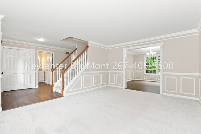 Building Photo - 1150 Bridle Path Dr