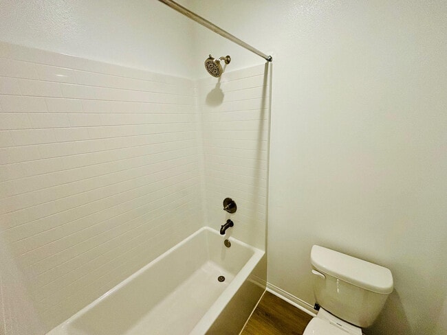 Building Photo - 27366 Hyland Ct