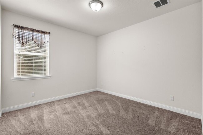 Building Photo - 3622 Pasteur Ln