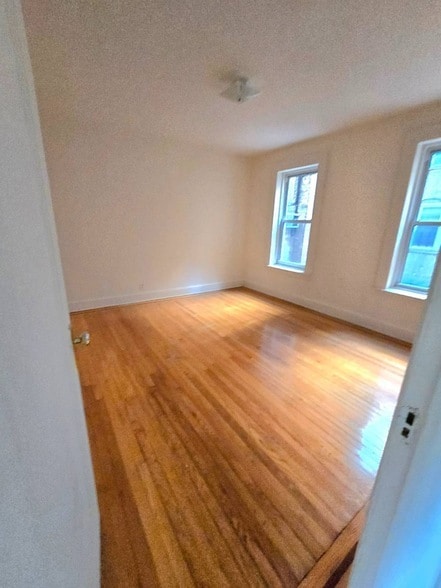 Building Photo - 40-21 67th St