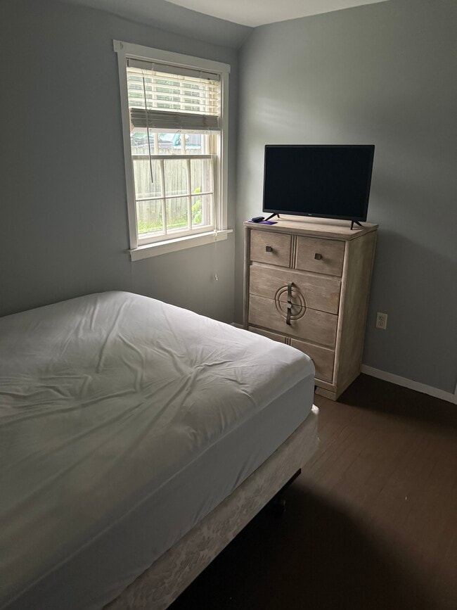 Building Photo - 751 S Miller Ct