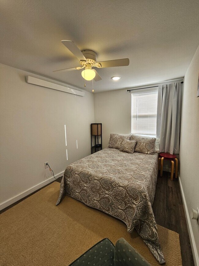 Building Photo - 1 BED | PLUS LOFT AREA | 1.5 BATH | FURNISHED | APARTMENT | RAPID VALLEY