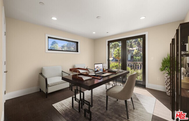 Building Photo - 6477 Deep Dell Pl