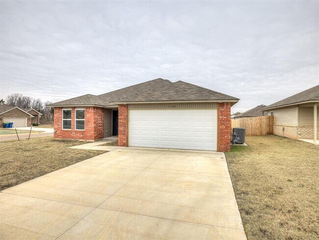 Building Photo - 1125 S Appaloosa Ln