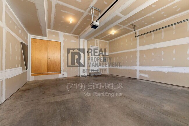 Building Photo - 4141 Outlook Blvd