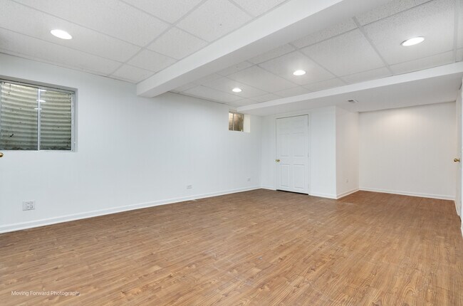 Building Photo - 1020 Prairie View Ct