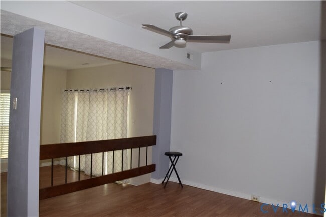 Building Photo - 9745 Groundhog Dr