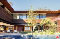 Building Photo - 527 Latimer Rd