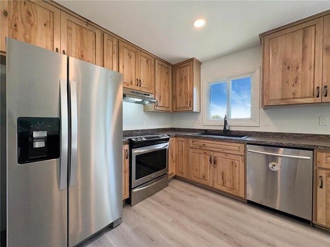 Building Photo - 11225 Hampshire Ct W