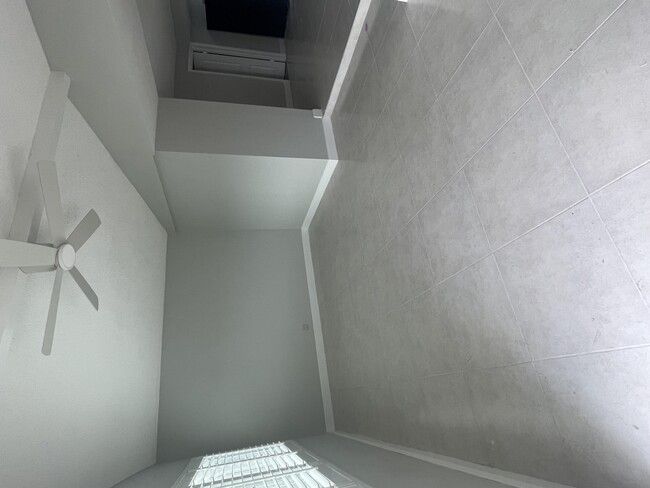 Building Photo - 768 Orchid Dr