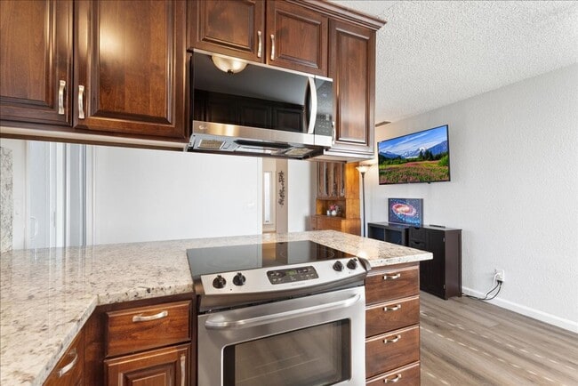 Building Photo - 8077 Cornerstone Way