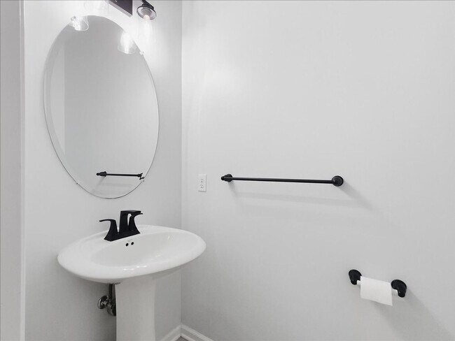 Building Photo - 1526 Brookstone Pl