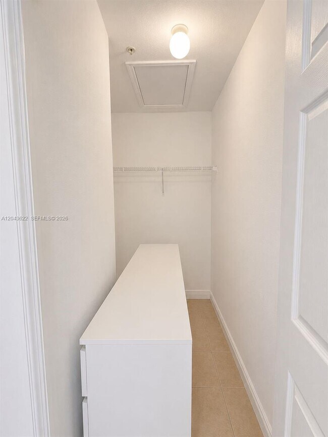 Building Photo - 21100 SW 87th Ave