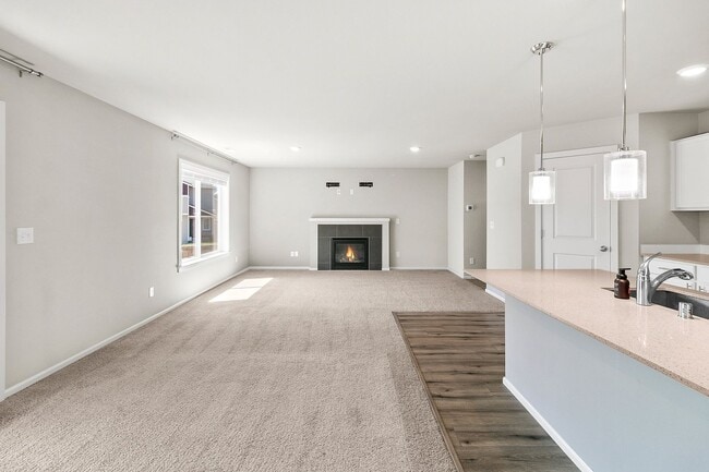 Building Photo - Modern 3-Bed Home in Lacey - $25K+ in Upgr...