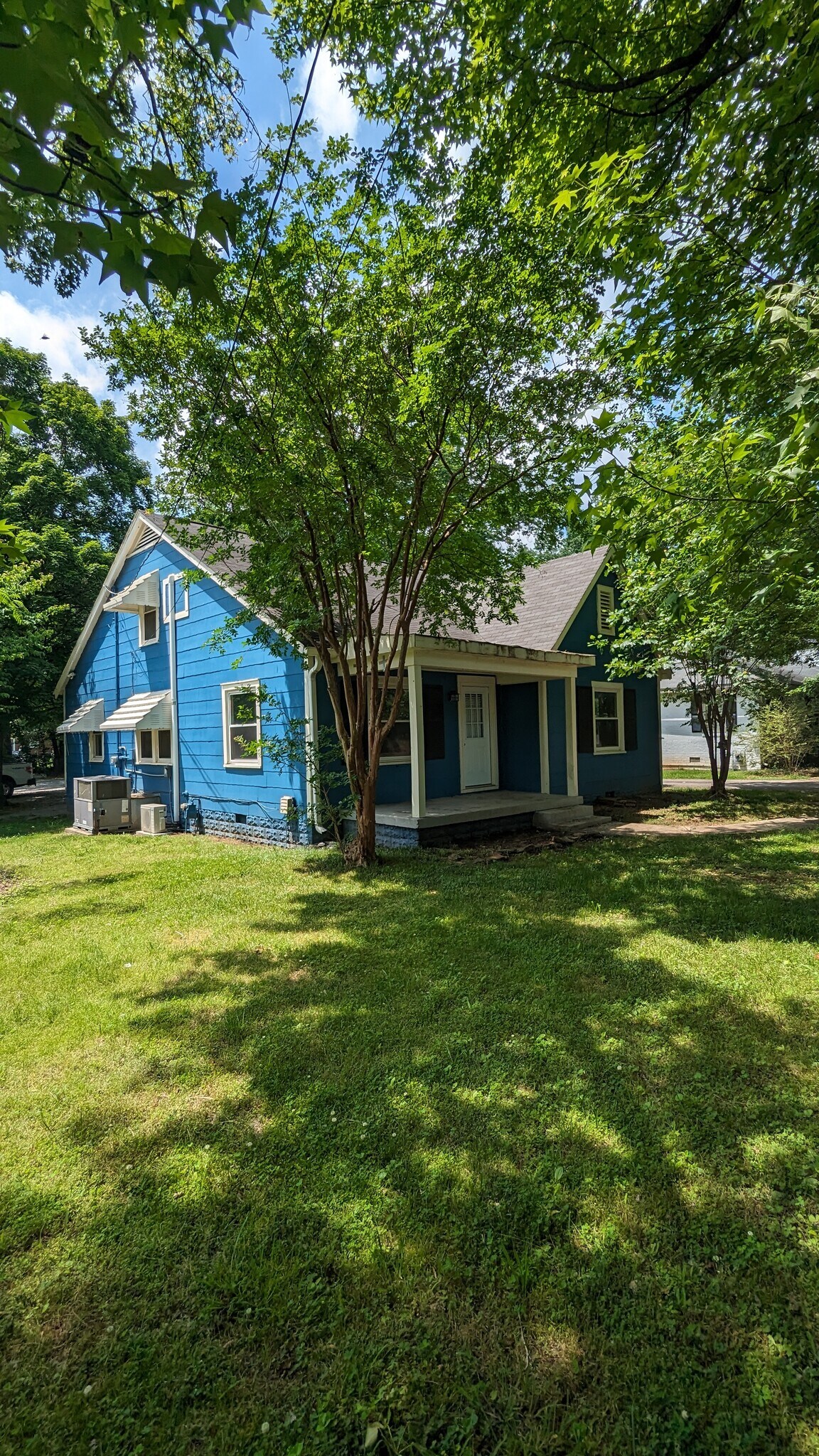 Building Photo - 1809 Middle Tennessee Blvd