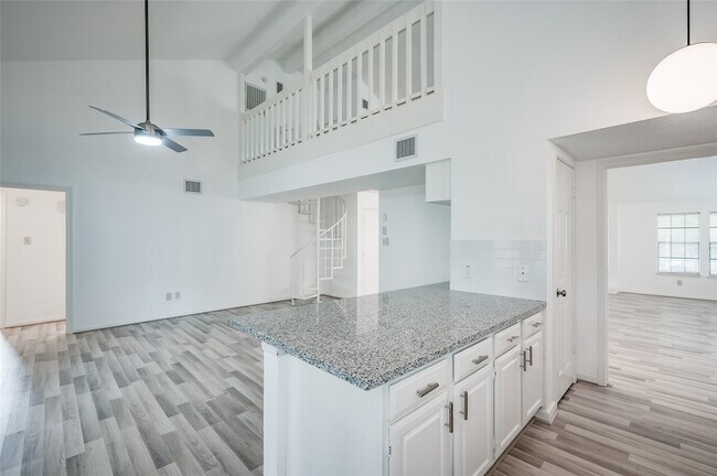 Building Photo - 3419 Spring Arbor Ln