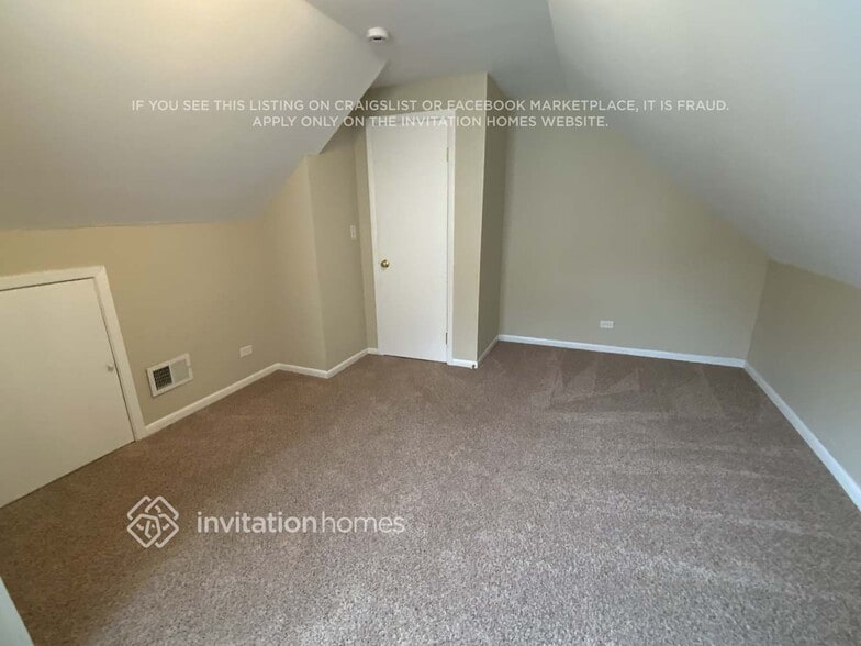 Building Photo - 622 E Le Moyne Ave