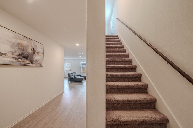 Building Photo - 402 Filibusters Trail