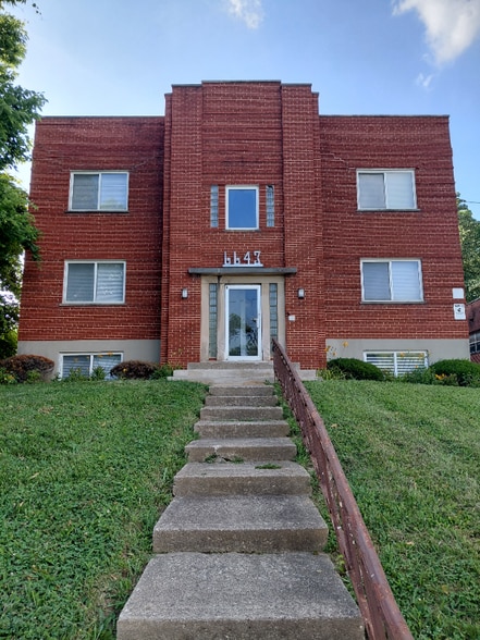 Primary Photo - 6643 Montgomery Rd