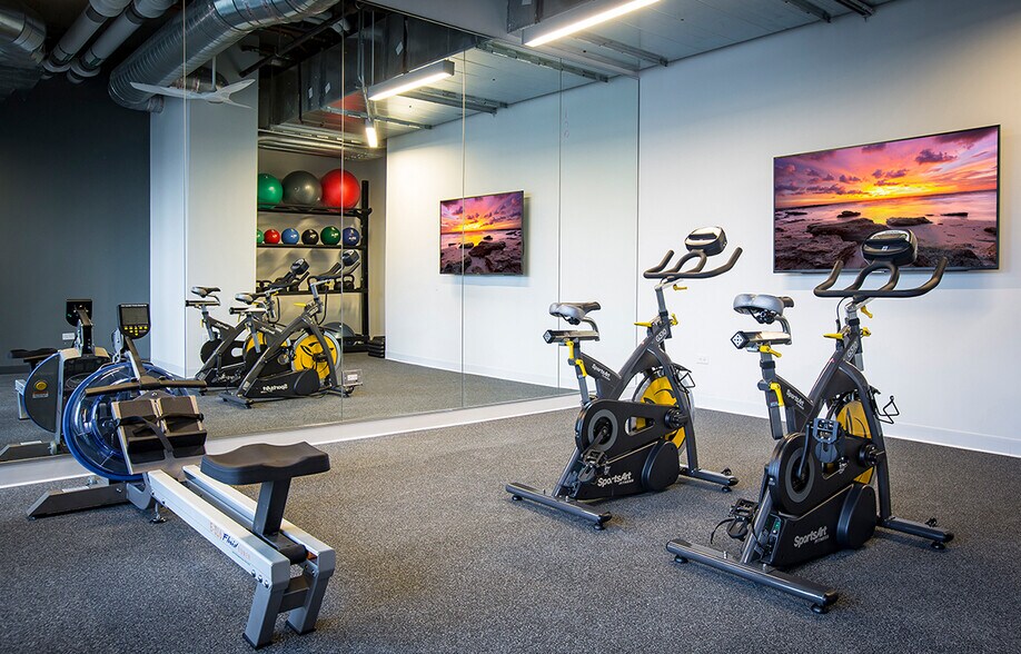 Fitness Center - 702 N Wells St