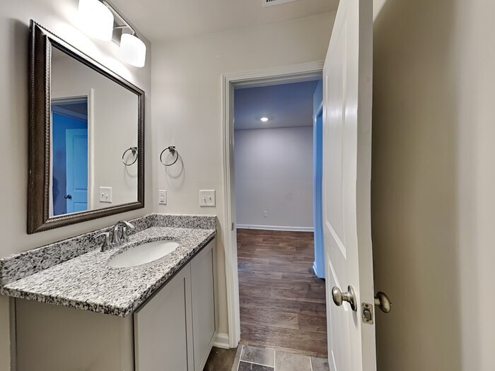 Building Photo - 302 Crooked Pne Ct