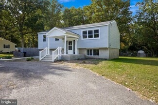 Building Photo - 2253 Linden Ave
