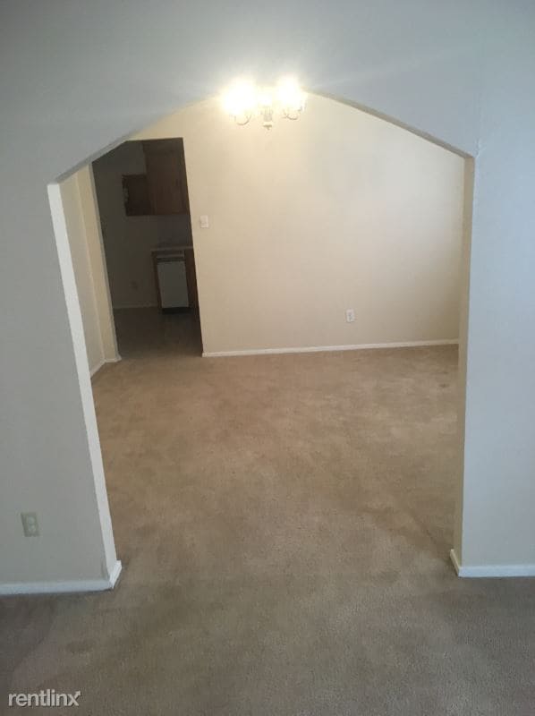 Building Photo - 3 br, 2 bath House - 680 Nola Ruth Blvd