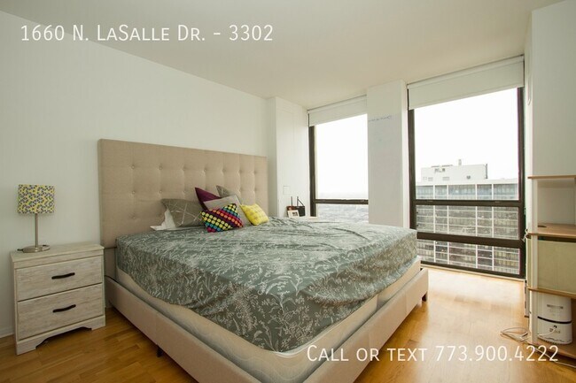 Building Photo - 1660 N La Salle Dr