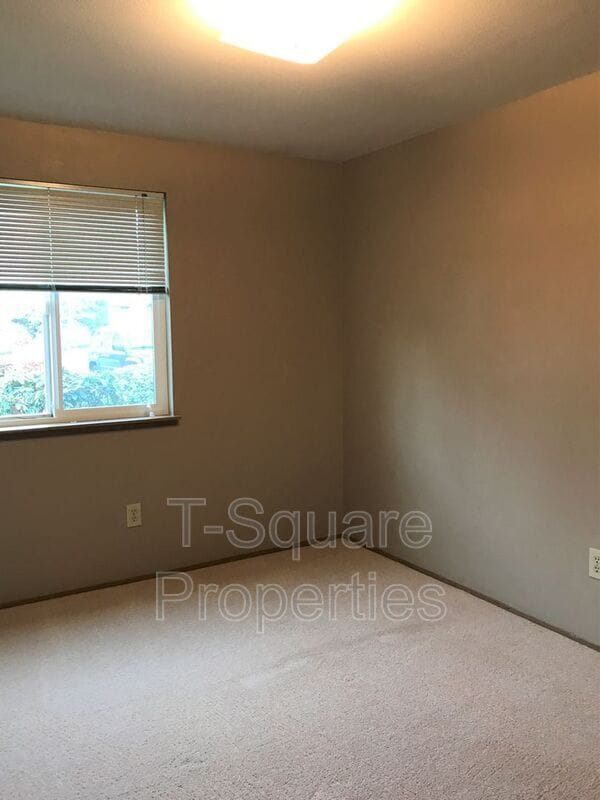 Building Photo - 14616 57th Dr SE