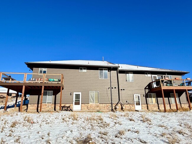 Building Photo - 106 Deer Trail Dr