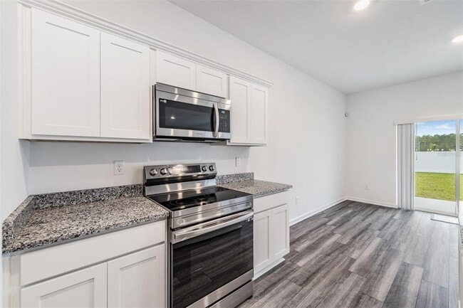 Building Photo - 35412 Eastbrook Ave