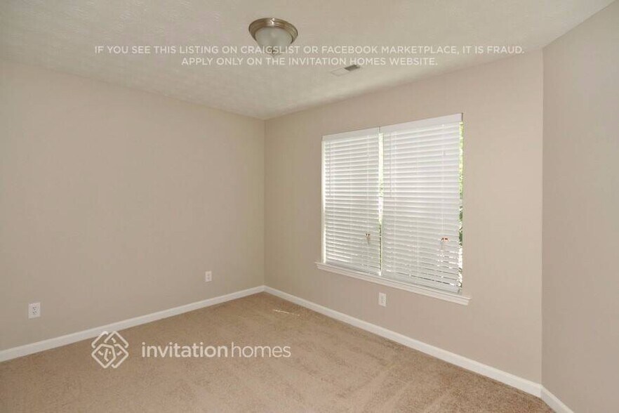 Building Photo - 1213 Dressage Ridge NE