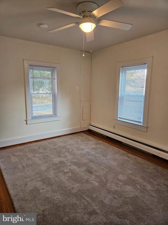 Building Photo - 7204 Webster Ln