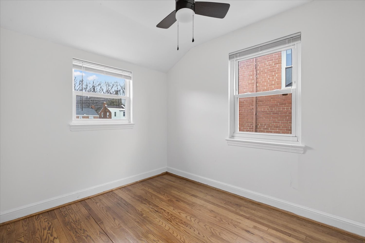 Building Photo - 4336 Dubois Pl SE