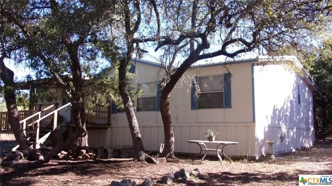 Building Photo - 1106 Indian Hollow