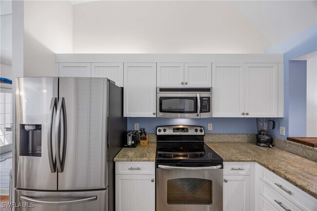 Building Photo - 7050 Barrington Cir