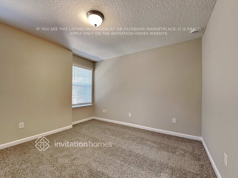 Building Photo - 517 Southwood Way