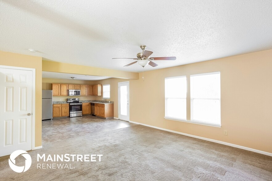 Building Photo - 8259 S Shady Trail Dr