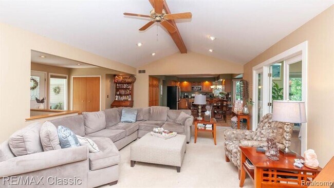 Building Photo - AVAILABLE - Waterfront Home!
