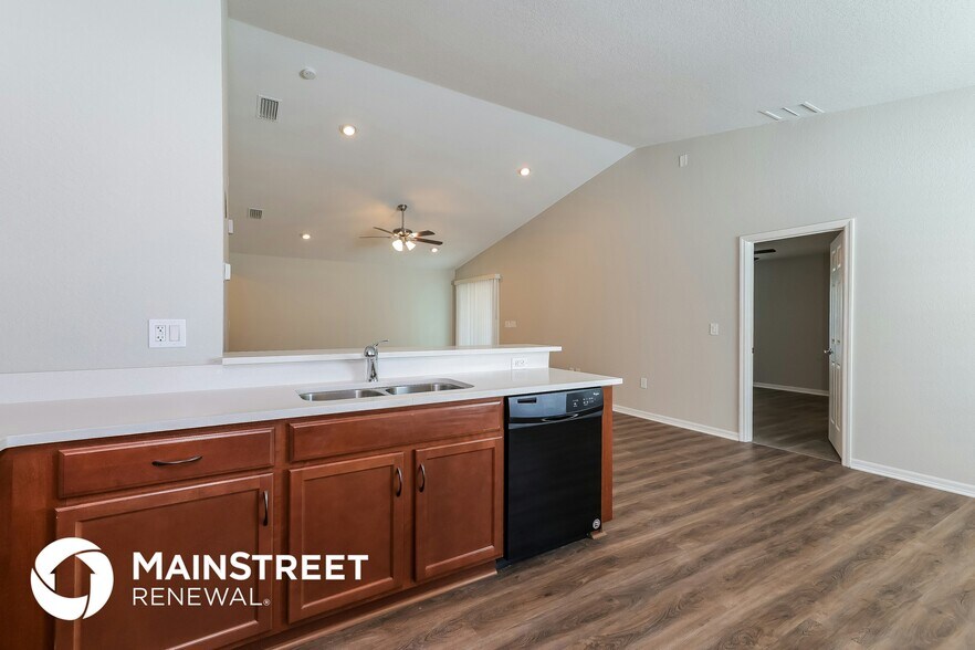 Building Photo - 4102 Sundance Pl Loop