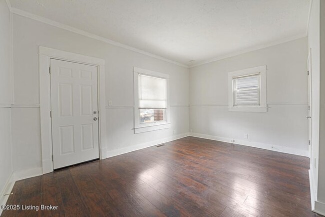 Building Photo - 1312 Lillian Ave