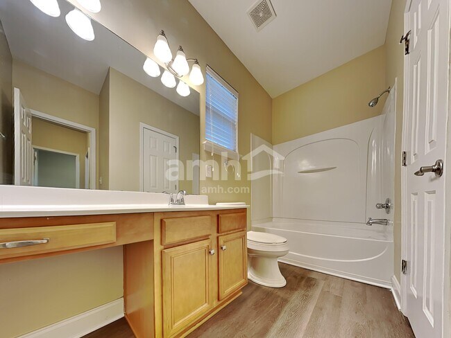 Building Photo - 248 Woodbrook Way