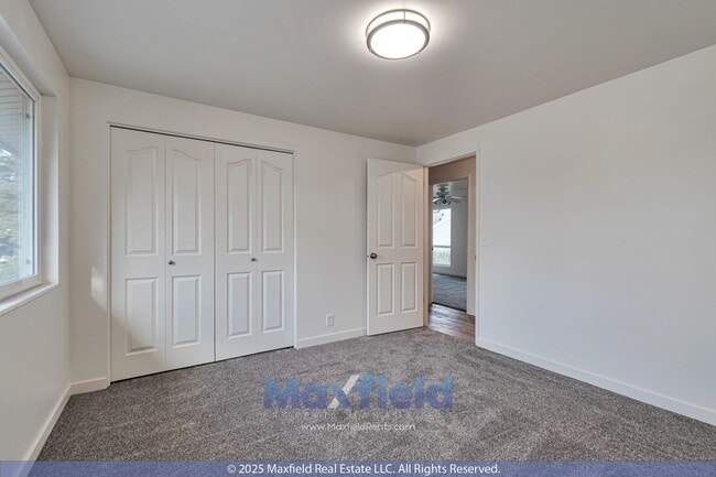 Building Photo - Millcreek Area Newly Updated - 4BD 2 BA 2GAR