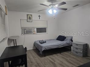 Building Photo - 2141 Harrison Dr