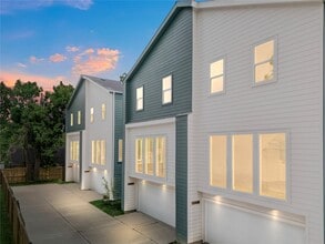 Building Photo - 1046 Marjorie St