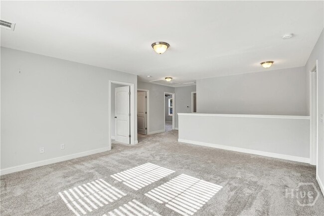 Building Photo - 289 Timberland Cir