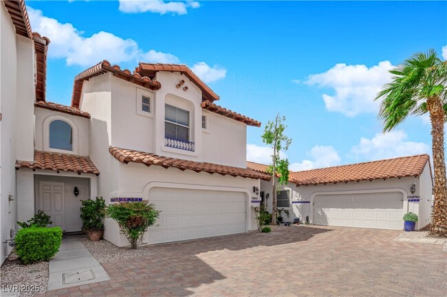 Building Photo - 8739 Villa Jeremiah Ln