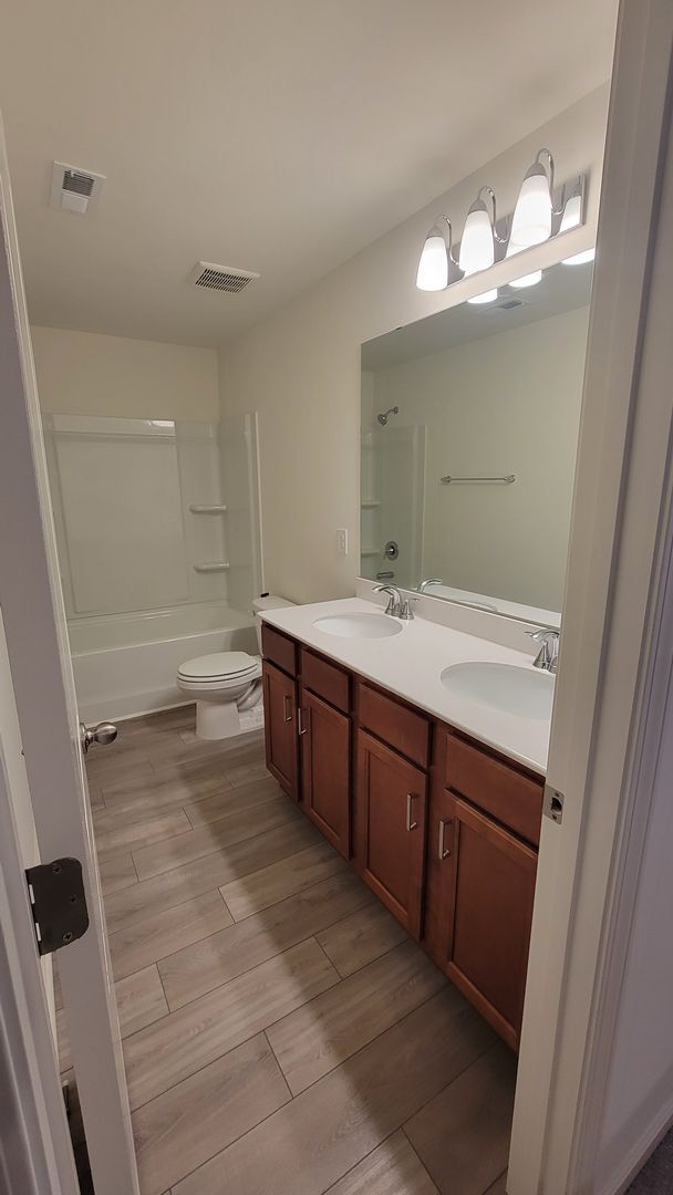 Building Photo - Beautiful Home in Youngsville for rent
